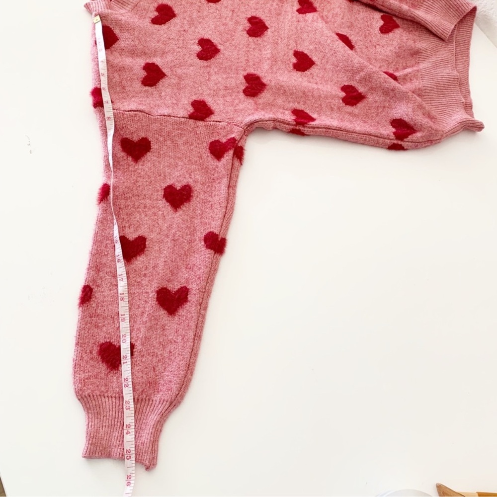 Heart Sweater - Picture 9 of 9